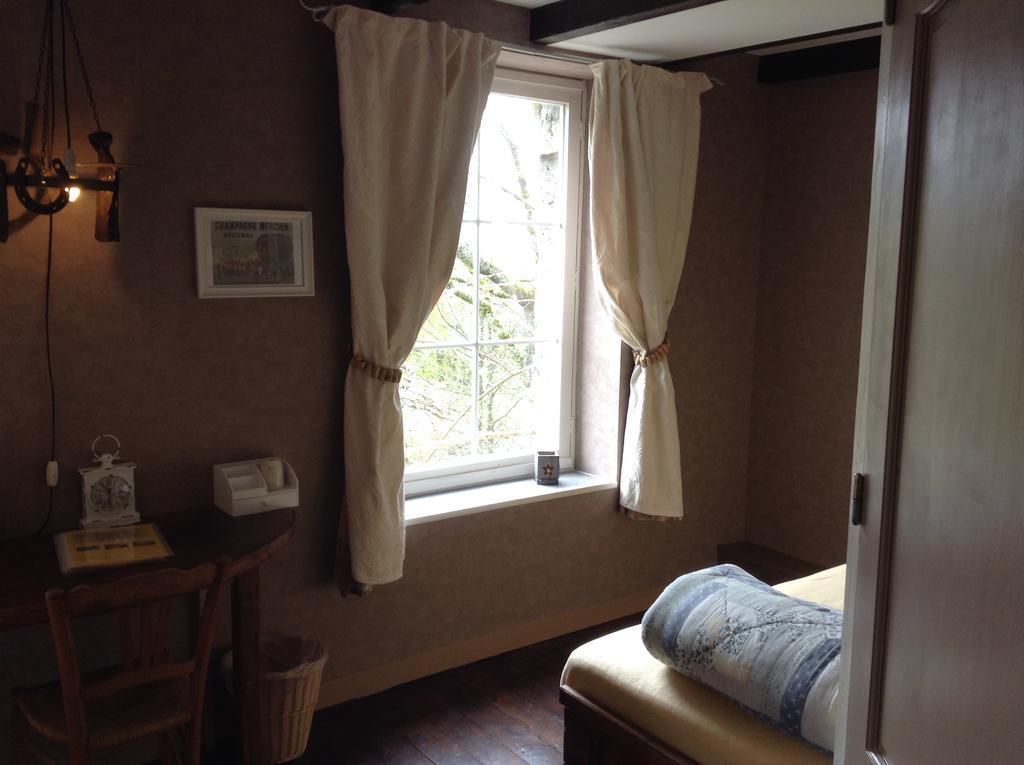 Bed and Breakfast Aux Sources De L'Yonne Glux-en-Glenne Экстерьер фото